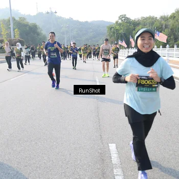 Runner Photo 6906420