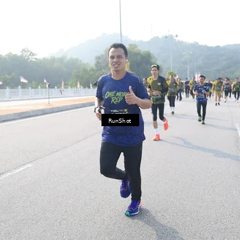 Runner Photo 6906437
