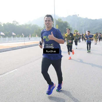 Runner Photo 6906442