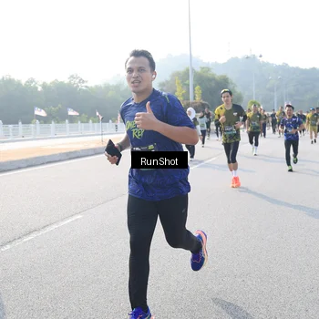 Runner Photo 6906445