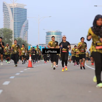 Runner Photo 6906457