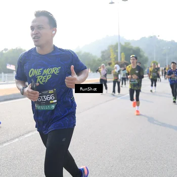 Runner Photo 6906463