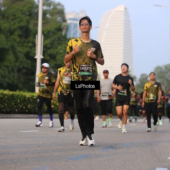 Runner Photo 6906482