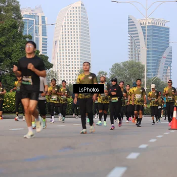 Runner Photo 6906501
