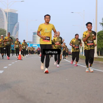Runner Photo 6906513