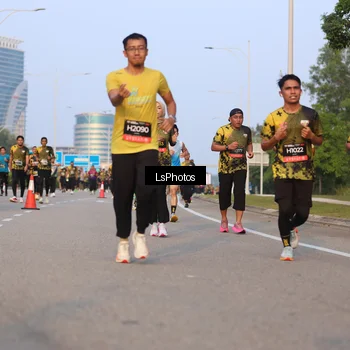 Runner Photo 6906523