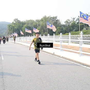 Runner Photo 6906526