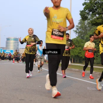Runner Photo 6906532