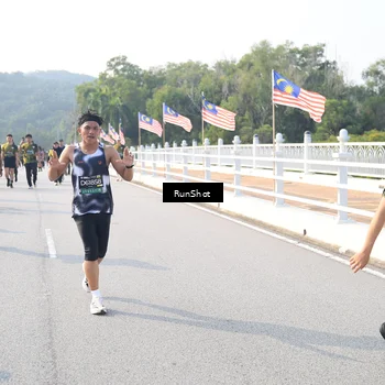 Runner Photo 6906554
