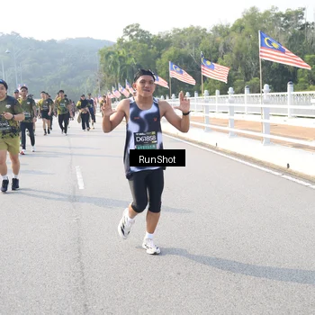 Runner Photo 6906561