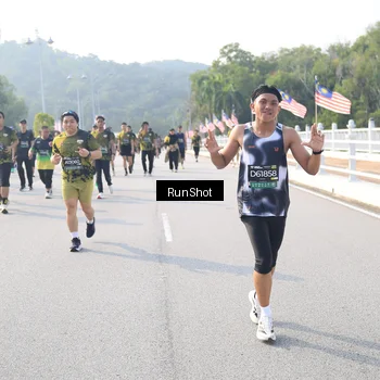Runner Photo 6906566