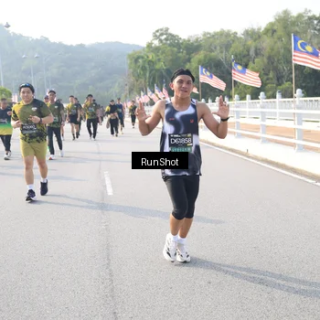 Runner Photo 6906572