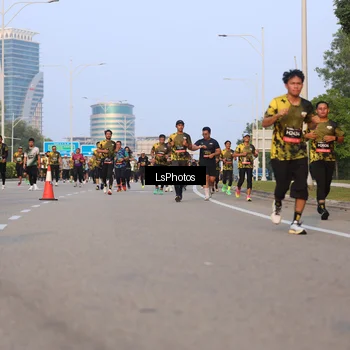 Runner Photo 6906574