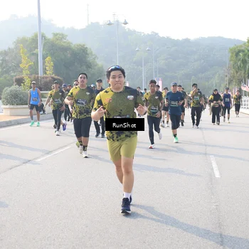 Runner Photo 6906576