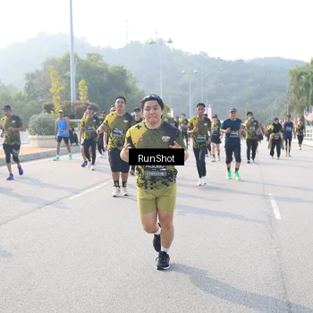Runner Photo 6906583