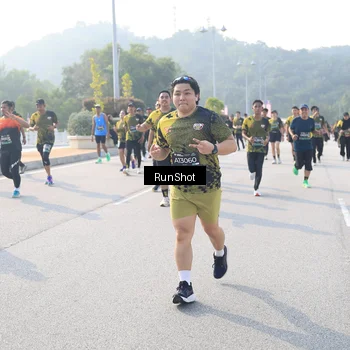 Runner Photo 6906588