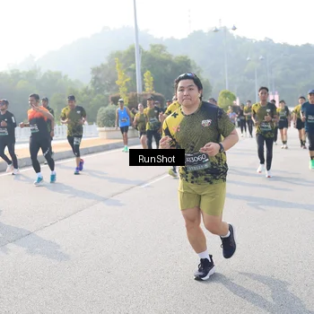 Runner Photo 6906593