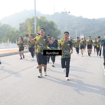 Runner Photo 6906605