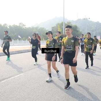 Runner Photo 6906715