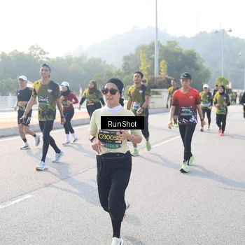 Runner Photo 6906935