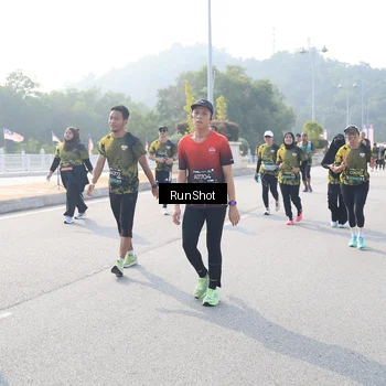 Runner Photo 6906956