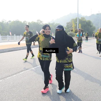 Runner Photo 6907035