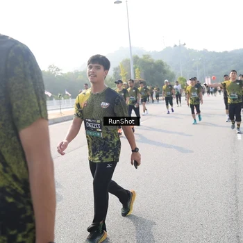 Runner Photo 6908253