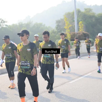 Runner Photo 6908307