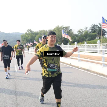Runner Photo 6908365
