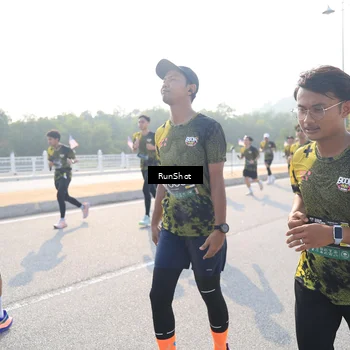 Runner Photo 6908495