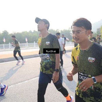 Runner Photo 6908505