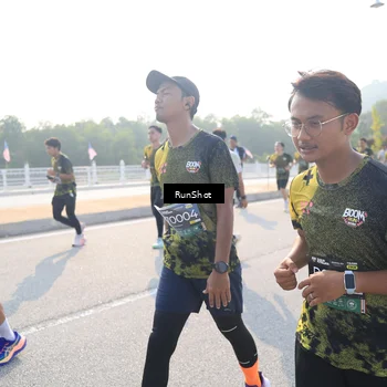Runner Photo 6908506