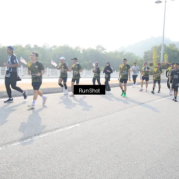 Runner Photo 6908545