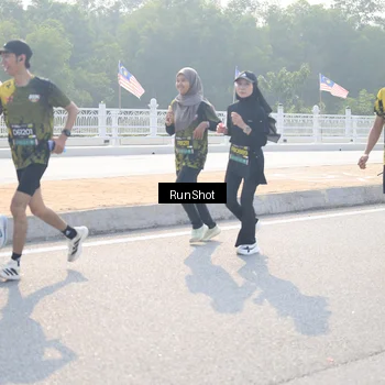 Runner Photo 6908571