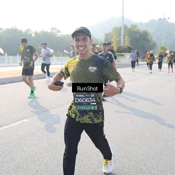 Runner Photo 6908625