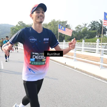 Runner Photo 6908646