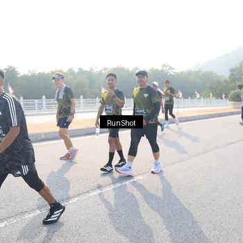 Runner Photo 6908728