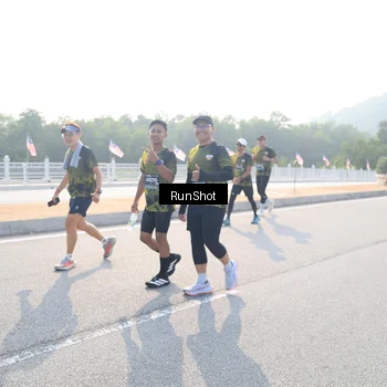 Runner Photo 6908745
