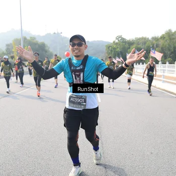 Runner Photo 6908807