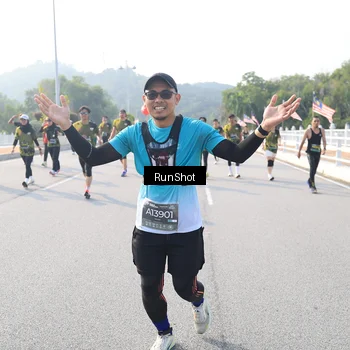 Runner Photo 6908830
