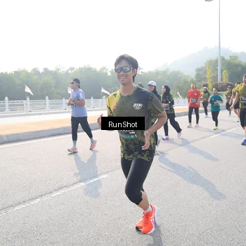 Runner Photo 6908852
