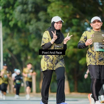 Runner Photo 6908873