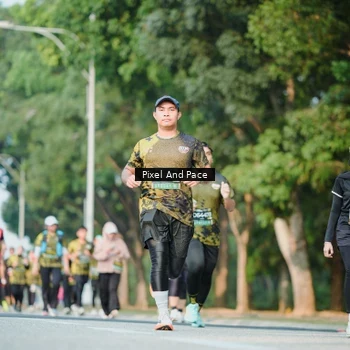 Runner Photo 6908915