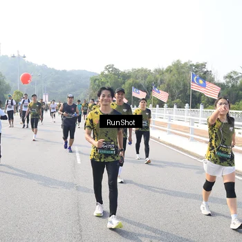 Runner Photo 6908949