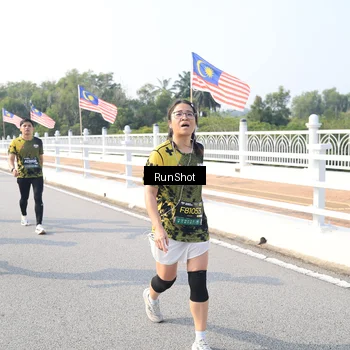 Runner Photo 6908959