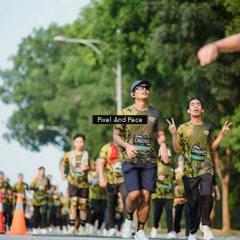 Runner Photo 6909016