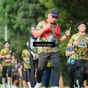 Runner Photo 6909037
