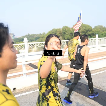 Runner Photo 6909041
