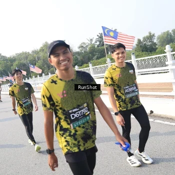 Runner Photo 6909064