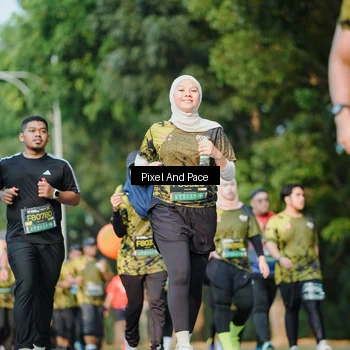 Runner Photo 6909112